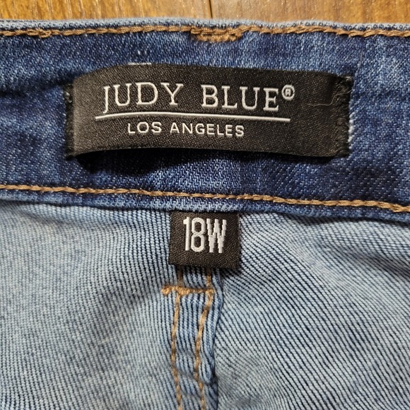 Judy Blue 18W Wide Leg Cropped Jeans Distressed Blue Denim 35x23 - Picture 6 of 13